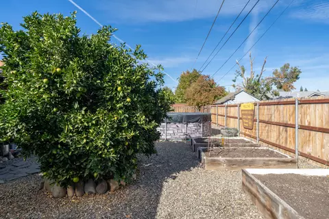 6741 Southgate Dr, Redding, CA 96001 photo 49