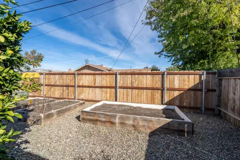 6741 Southgate Dr, Redding, CA 96001 photo 48
