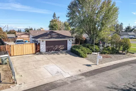 6741 Southgate Dr, Redding, CA 96001 photo 64