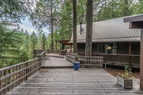 791 Mountain Aire Ln, Trinity Center, CA 96091 photo 10