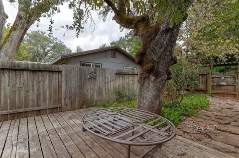 7077 Riata Dr, Redding, CA 96002 photo 56
