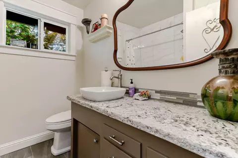 7077 Riata Dr, Redding, CA 96002 photo 37