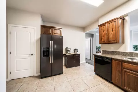 520 Mission De Oro Dr, Redding, CA 96003 photo 10