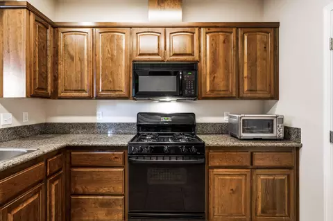 520 Mission De Oro Dr, Redding, CA 96003 photo 9