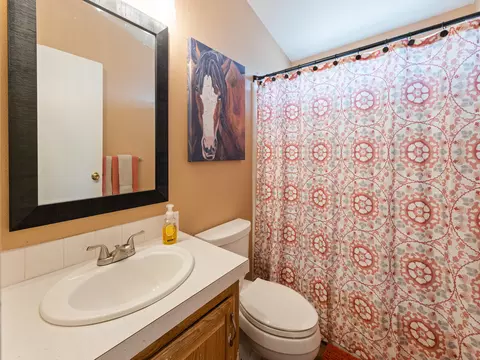 20517 Misty Ln, Redding, CA 96002 photo 12