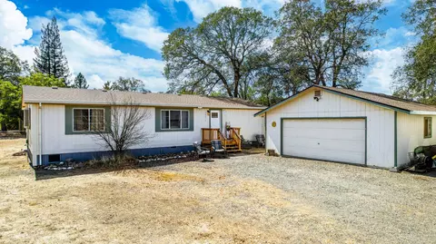 20517 Misty Ln, Redding, CA 96002 photo 1