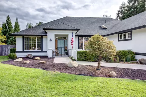 4701 Yellowstone Dr, Redding, CA 96002 photo 4