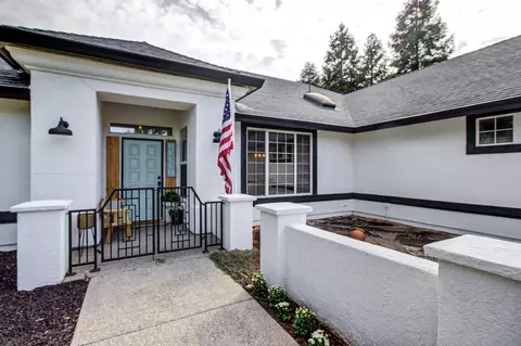 4701 Yellowstone Dr, Redding, CA 96002 photo 5