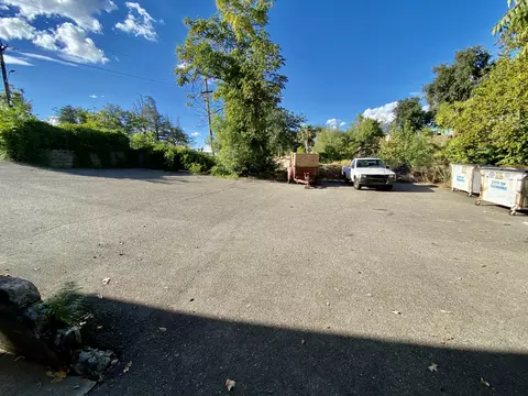 2111 Waldon St, Redding, CA 96001 photo 13