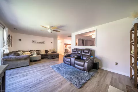 9064 Placer Rd, Redding, CA 96001 photo 11