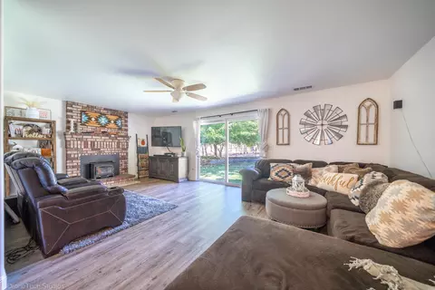 9064 Placer Rd, Redding, CA 96001 photo 9