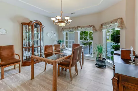 3821 Eagle Pkwy, Redding, CA 96001 photo 8