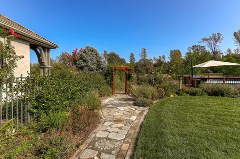 3821 Eagle Pkwy, Redding, CA 96001 photo 21