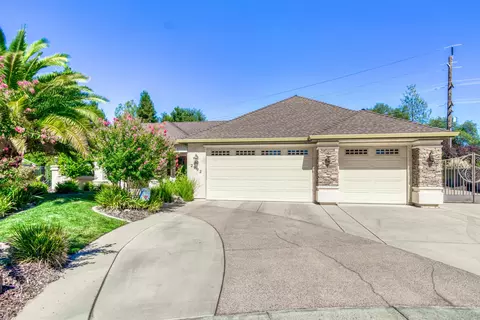2992 Smith River Dr, Redding, CA 96002 photo 2
