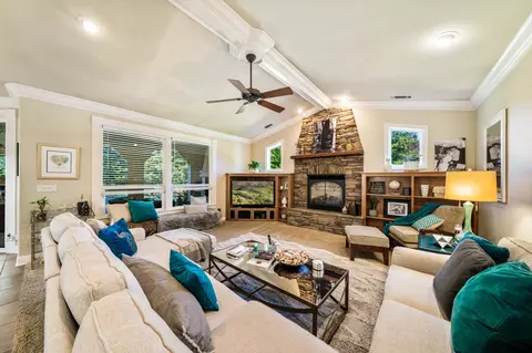 2992 Smith River Dr, Redding, CA 96002 photo 11