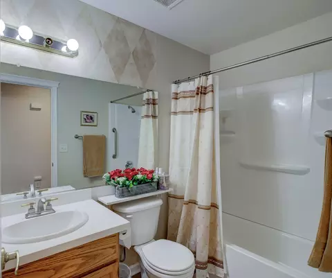 294 Mammoth Path, Redding, CA 96003 photo 13