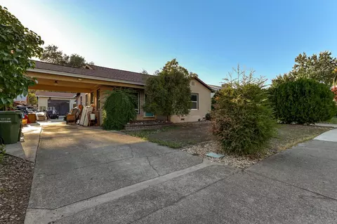4614 Harrison Ave, Redding, CA 96001 photo 3