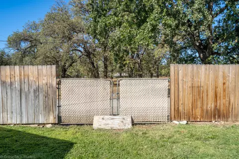 2716 S Bonnyview Rd, Redding, CA 96001 photo 43
