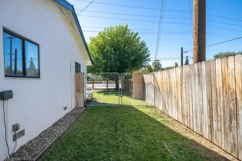 2716 S Bonnyview Rd, Redding, CA 96001 photo 44