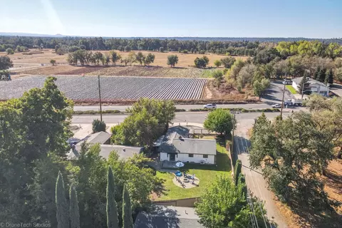 2716 S Bonnyview Rd, Redding, CA 96001 photo 53
