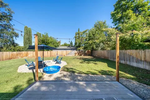 2716 S Bonnyview Rd, Redding, CA 96001 photo 31