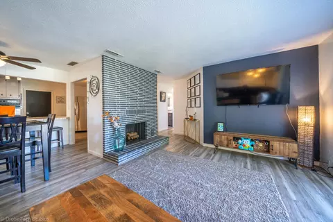 2716 S Bonnyview Rd, Redding, CA 96001 photo 8