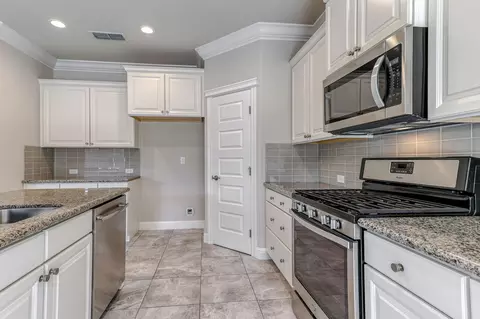 145 Trek Ln, Redding, CA 96003 photo 14