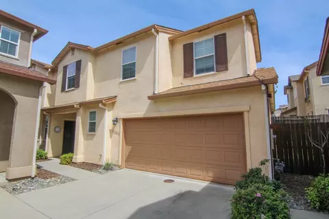 2330 Shining Star Way, Redding, CA 96003 photo 1