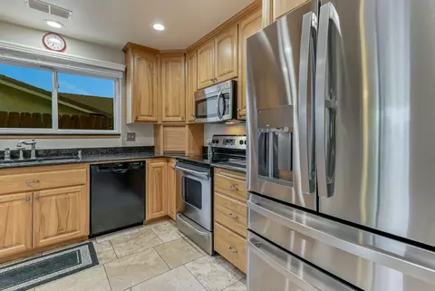 3894 Appalachian Way, Redding, CA 96001 photo 11