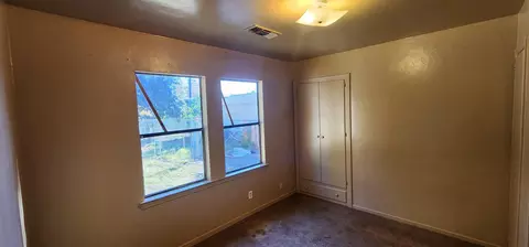 605 Loma St, Redding, CA 96003 photo 6