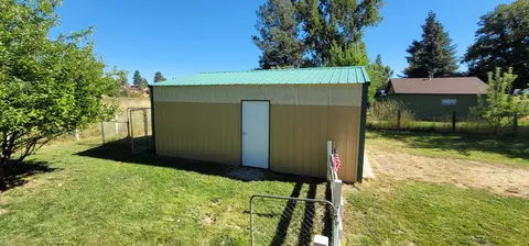 24937 Long St, Fall River Mills, CA 96028 photo 5