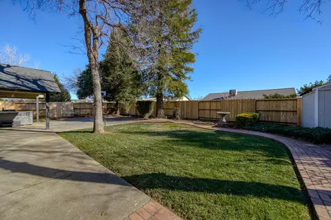 1587 Lavender Way, Redding, CA 96003 photo 9
