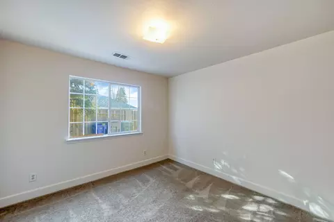1587 Lavender Way, Redding, CA 96003 photo 30