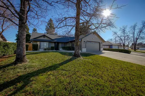 1587 Lavender Way, Redding, CA 96003 photo 1