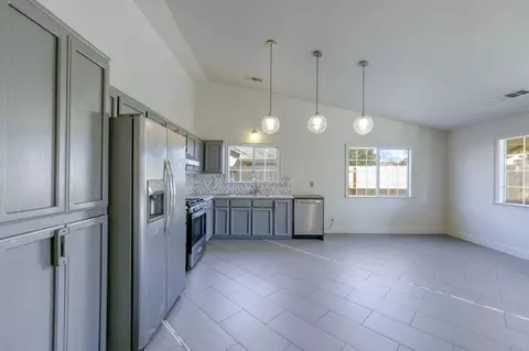 1587 Lavender Way, Redding, CA 96003 photo 27