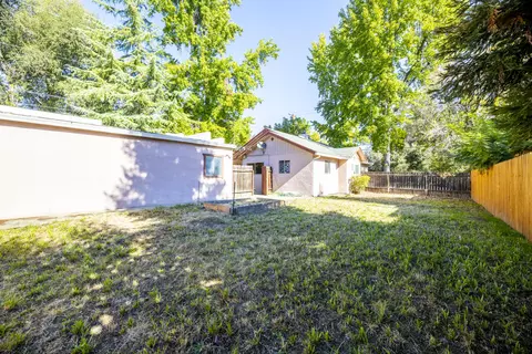 495 Smile Pl, Redding, CA 96001 photo 14
