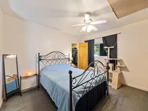 495 Smile Pl, Redding, CA 96001 photo 9