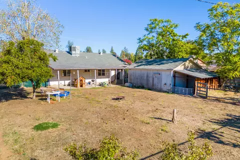 19357 Hill St, Anderson, CA 96007 photo 11