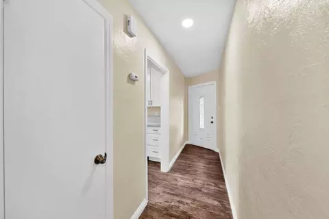 4570 E Bonnyview Rd, Redding, CA 96001 photo 5
