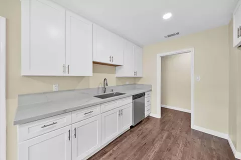 4570 E Bonnyview Rd, Redding, CA 96001 photo 9