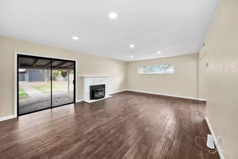 4570 E Bonnyview Rd, Redding, CA 96001 photo 6