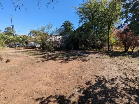 2224 Waldon St, Redding, CA 96001 photo 8