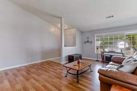 1226 Edgewood Dr, Redding, CA 96003 photo 7
