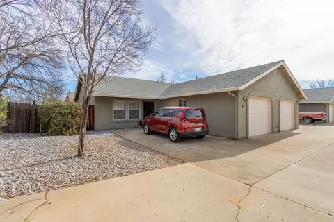 838 Cally Ct, Redding, CA 96003 photo 5