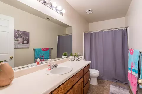 838 Cally Ct, Redding, CA 96003 photo 7