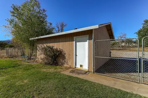 11886 Hardpan Ln, Redding, CA 96003 photo 75