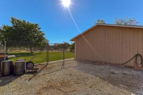 11886 Hardpan Ln, Redding, CA 96003 photo 31