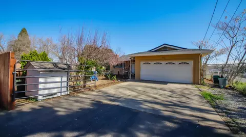 7441 Pacheco Rd, Redding, CA 96002 photo 1