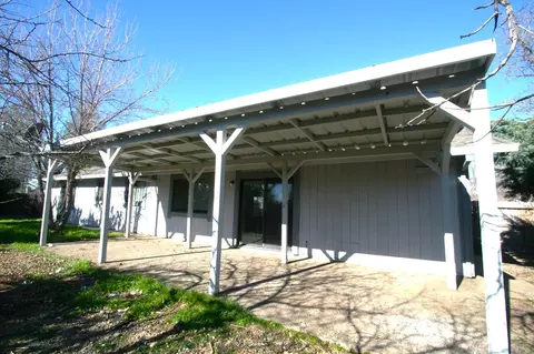 2667 Forest Ct, Redding, CA 96002 photo 4