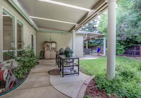 2675 Eel Dr, Redding, CA 96002 photo 35